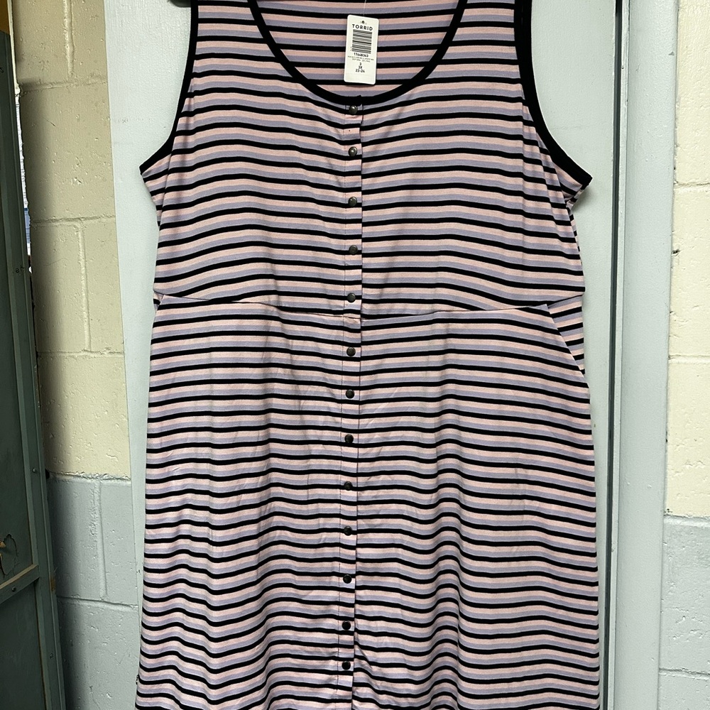 Striped Sleeveless Dress - Picture 3 of 5